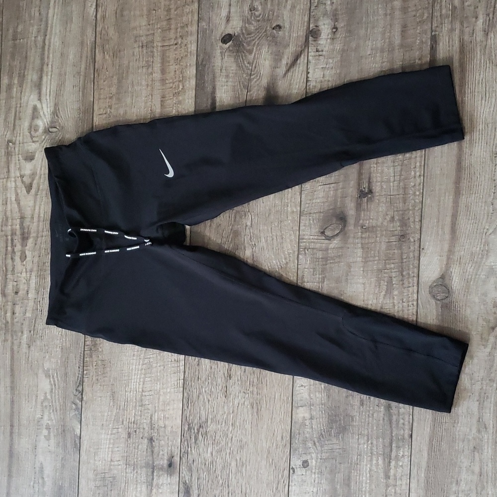 Nike Dri-fit capris leggings